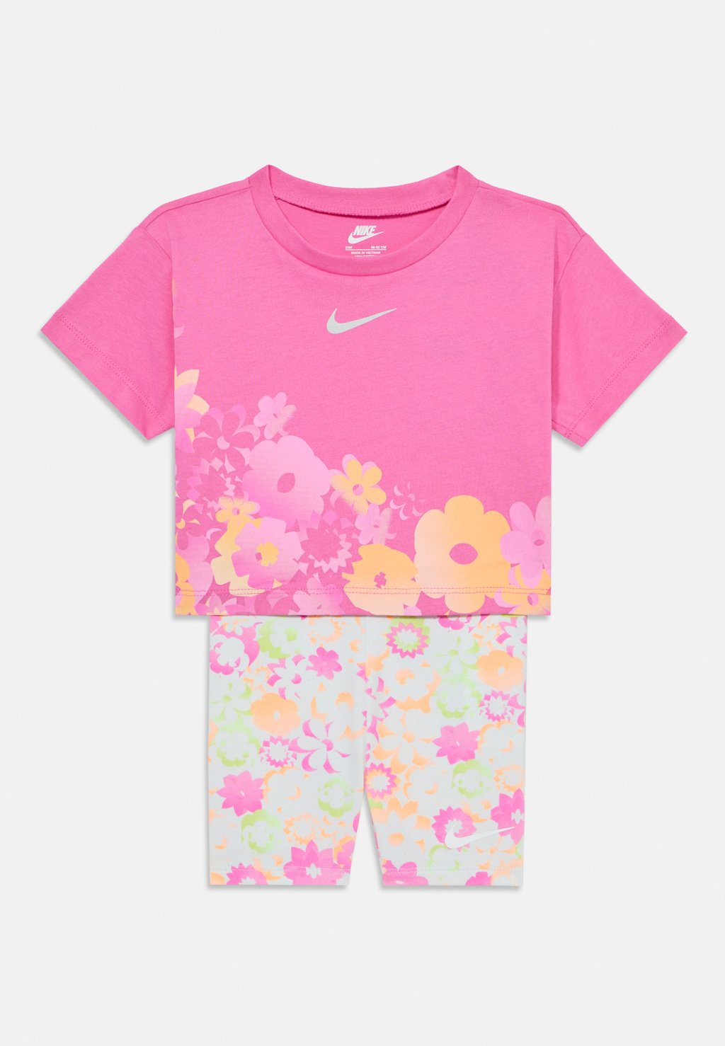 

Футболка с принтом Shorts Nike Sportswear, слоновая кость