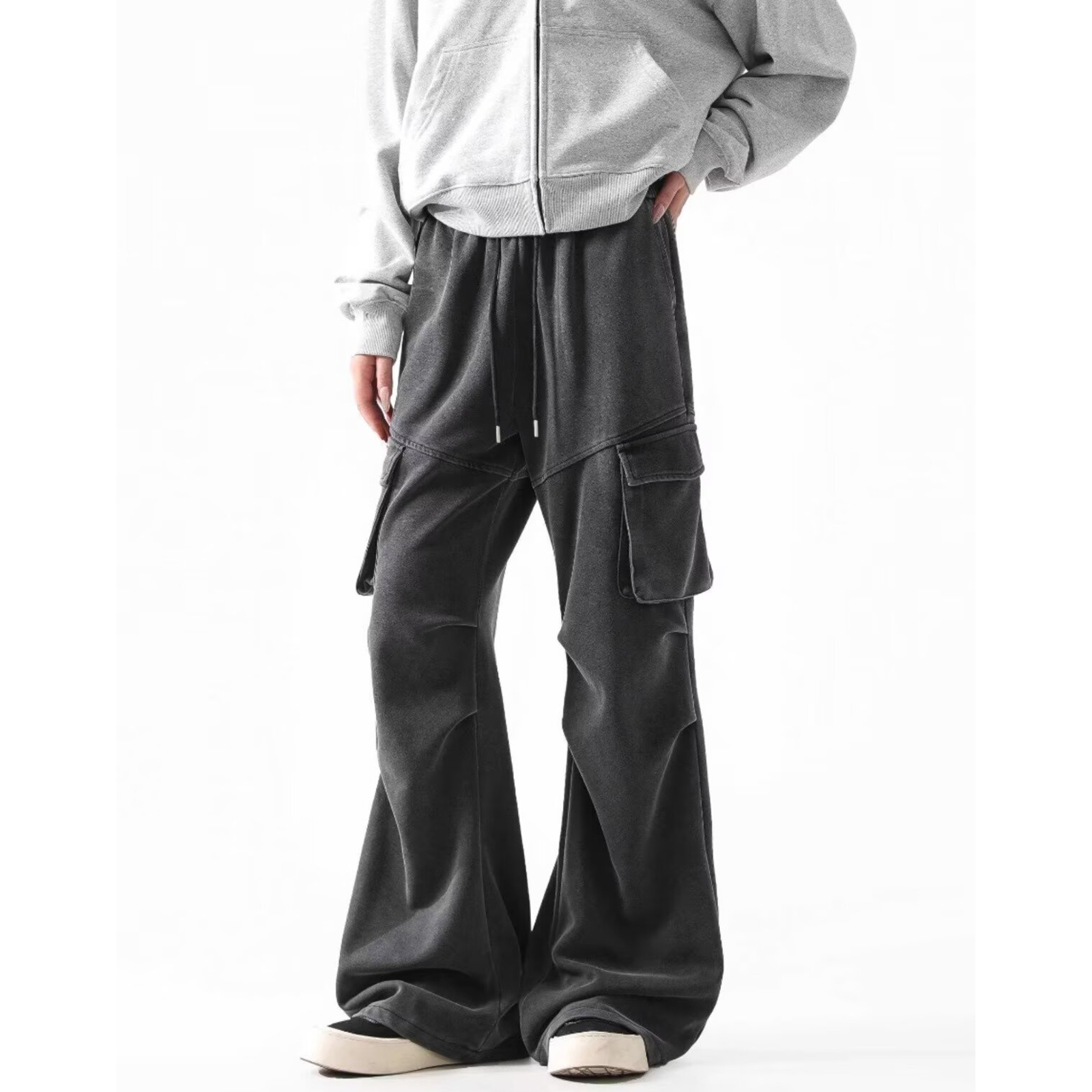 

NEVER RULE Повседневные брюки Unisex черного и серого цвета Moderate Straight Fit