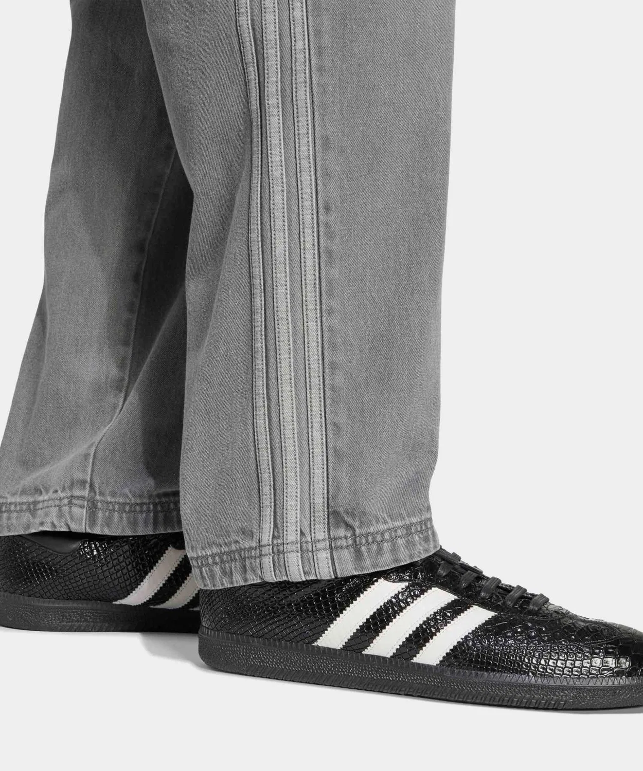 Штаны спортивные джинсовые Adidas Originals свободные синие — фото 4