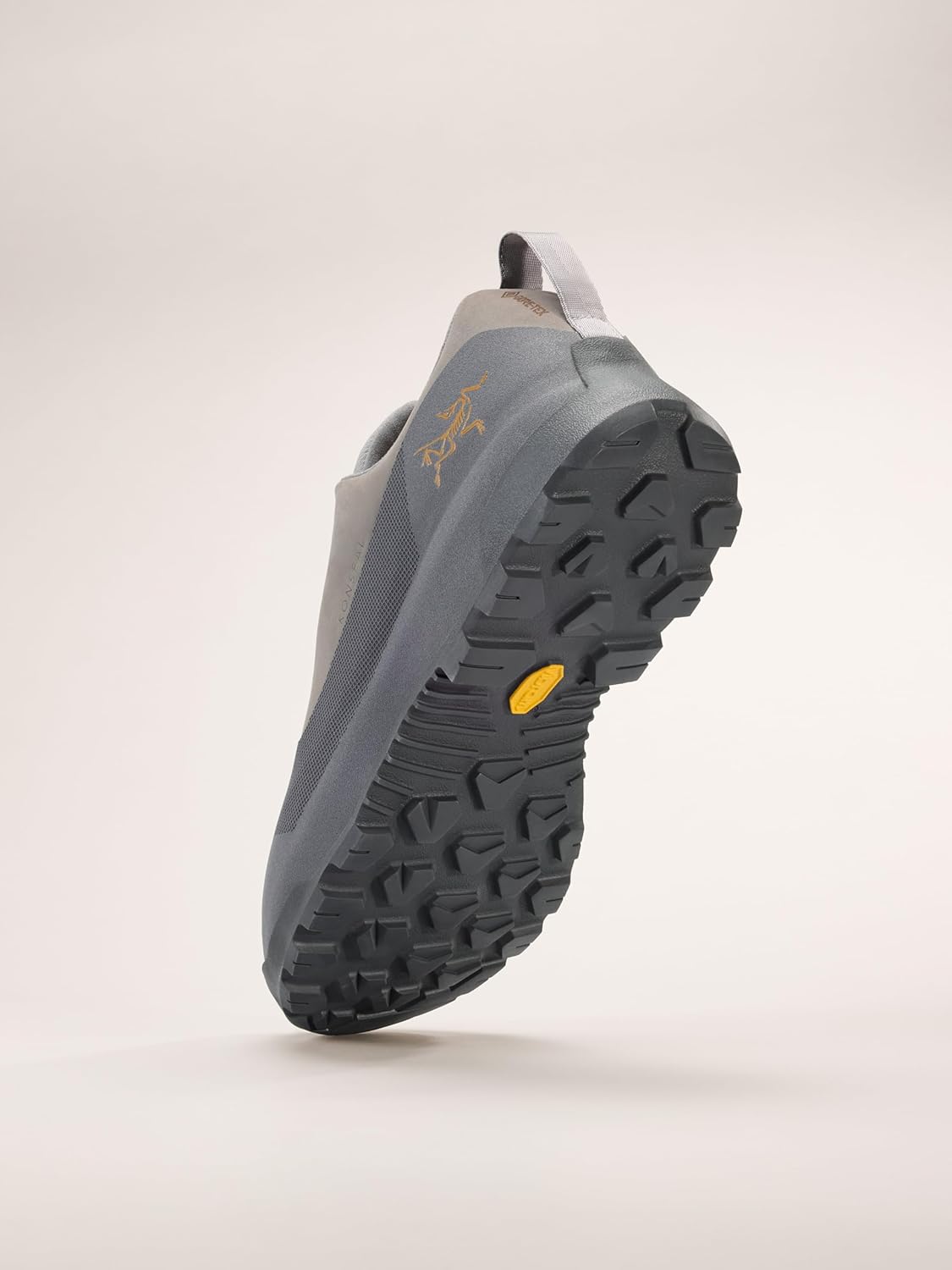 Мужские ботинки Arc'teryx Konseal GTX, Водонепроницаемая обувь для подхода по сложной и технической местности, Void/Cloud — фото 3