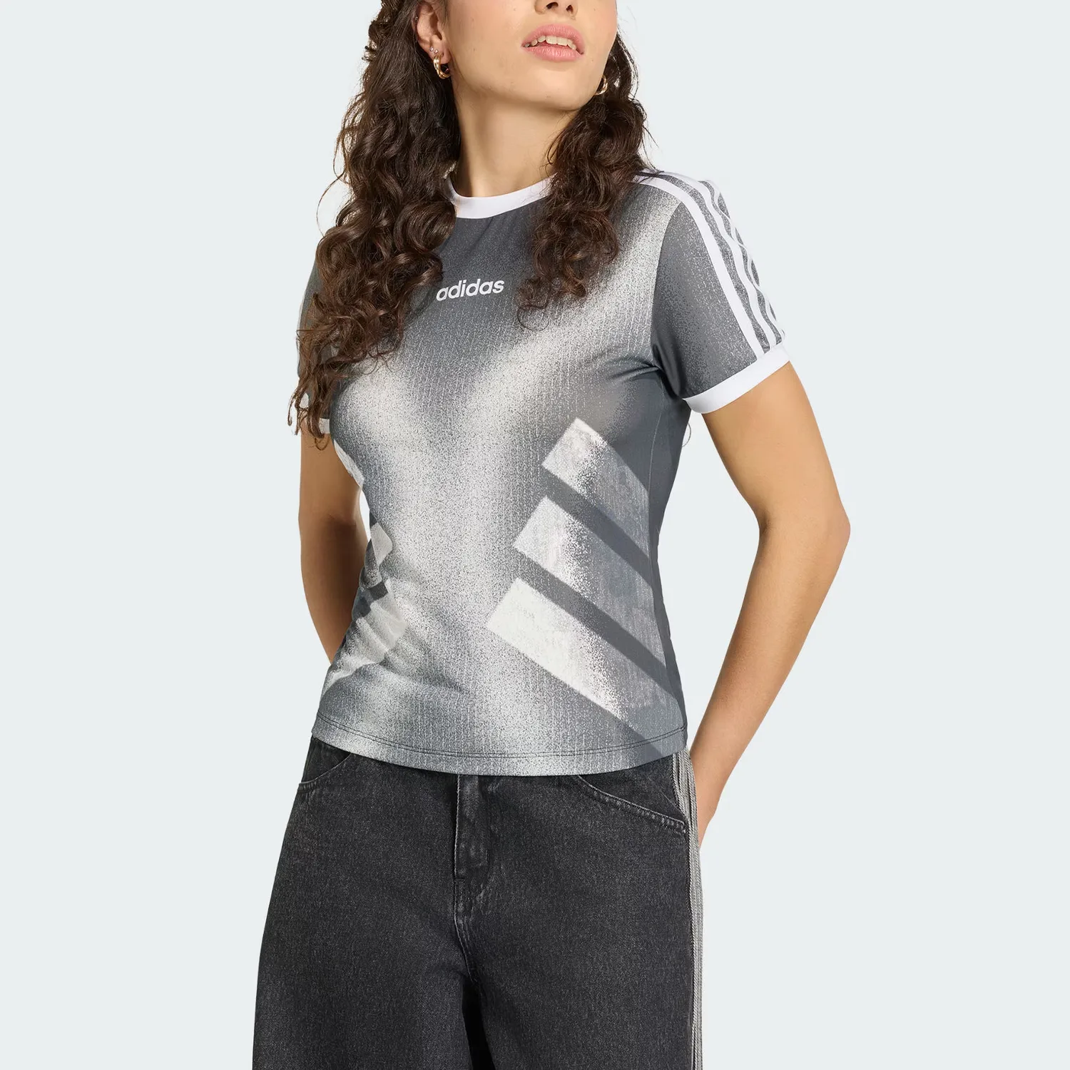 Футболка Adilenium Regular женская Adidas Originals, черный — фото 4