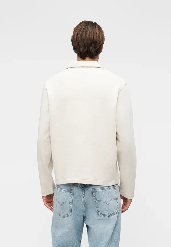 Толстовка Tommy Hilfiger Essential Pocket Core, цвет овсяное молоко — фото 3