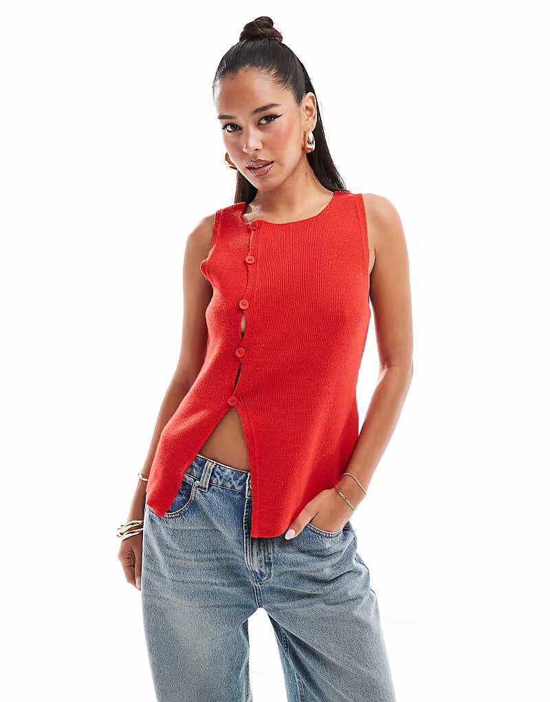 

Асимметричный трикотажный жилет ASOS DESIGN красного цвета