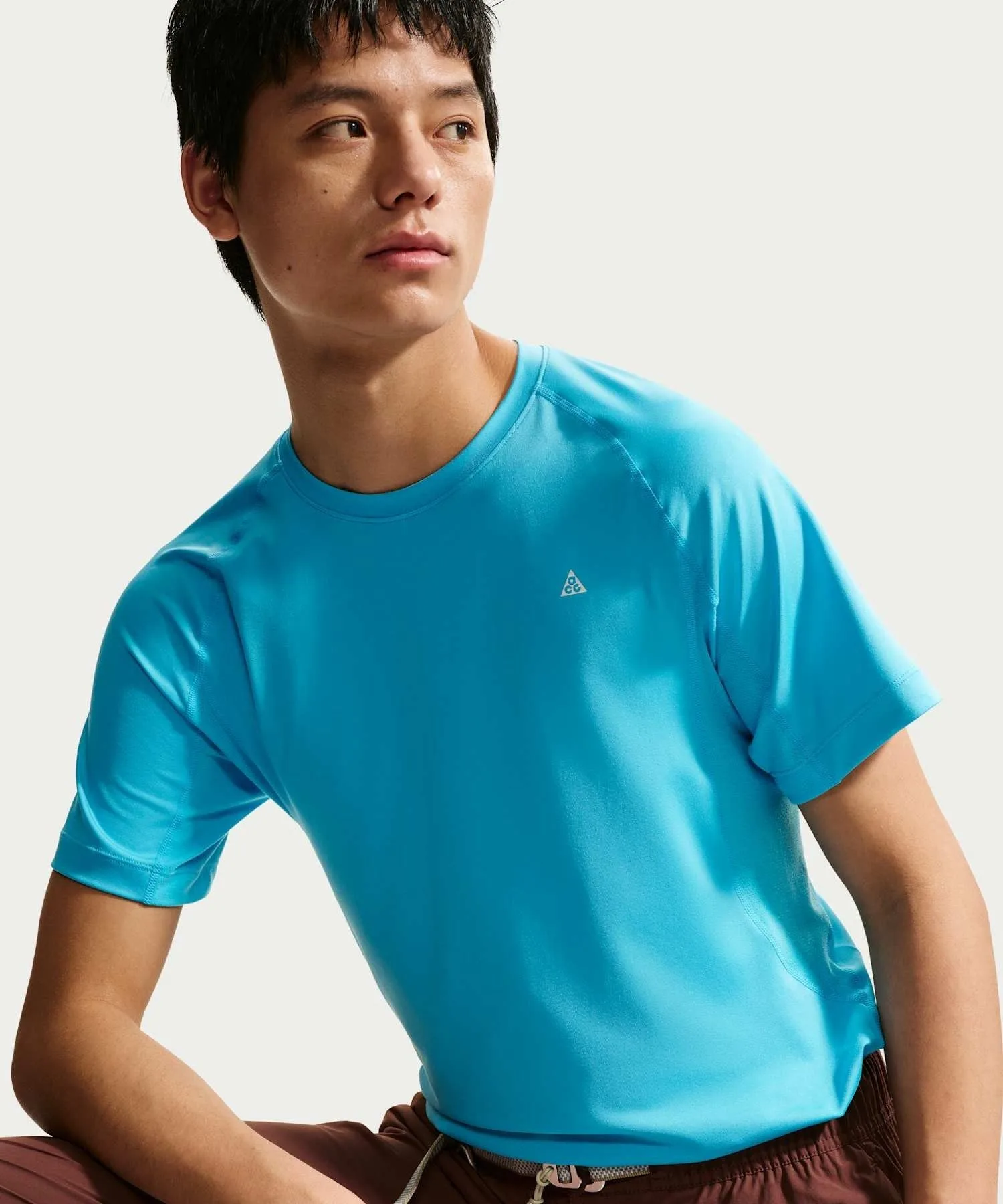 Мужская футболка из функциональной ткани NIKE ACG Wildsee Dri-FIT короткая синяя — фото 3