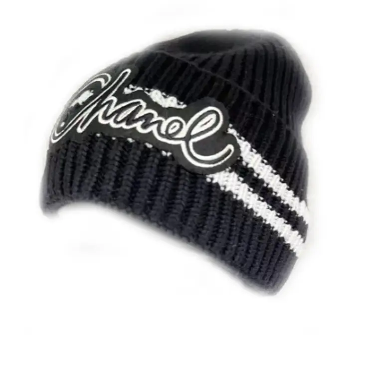 

CHANEL Женская шапка бини, Black