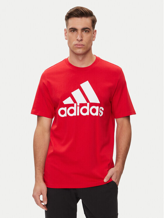 

Футболка стандартного кроя Adidas, красный
