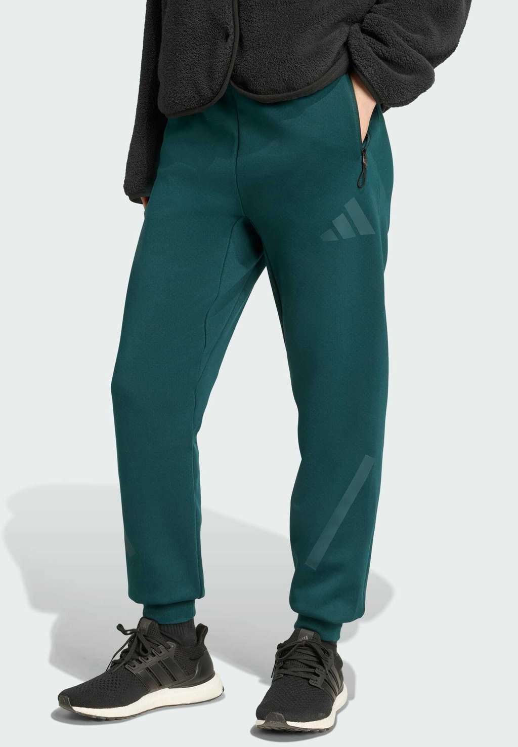 

Спортивные штаны Adidas Sportswear, цвет Aurora Ivy