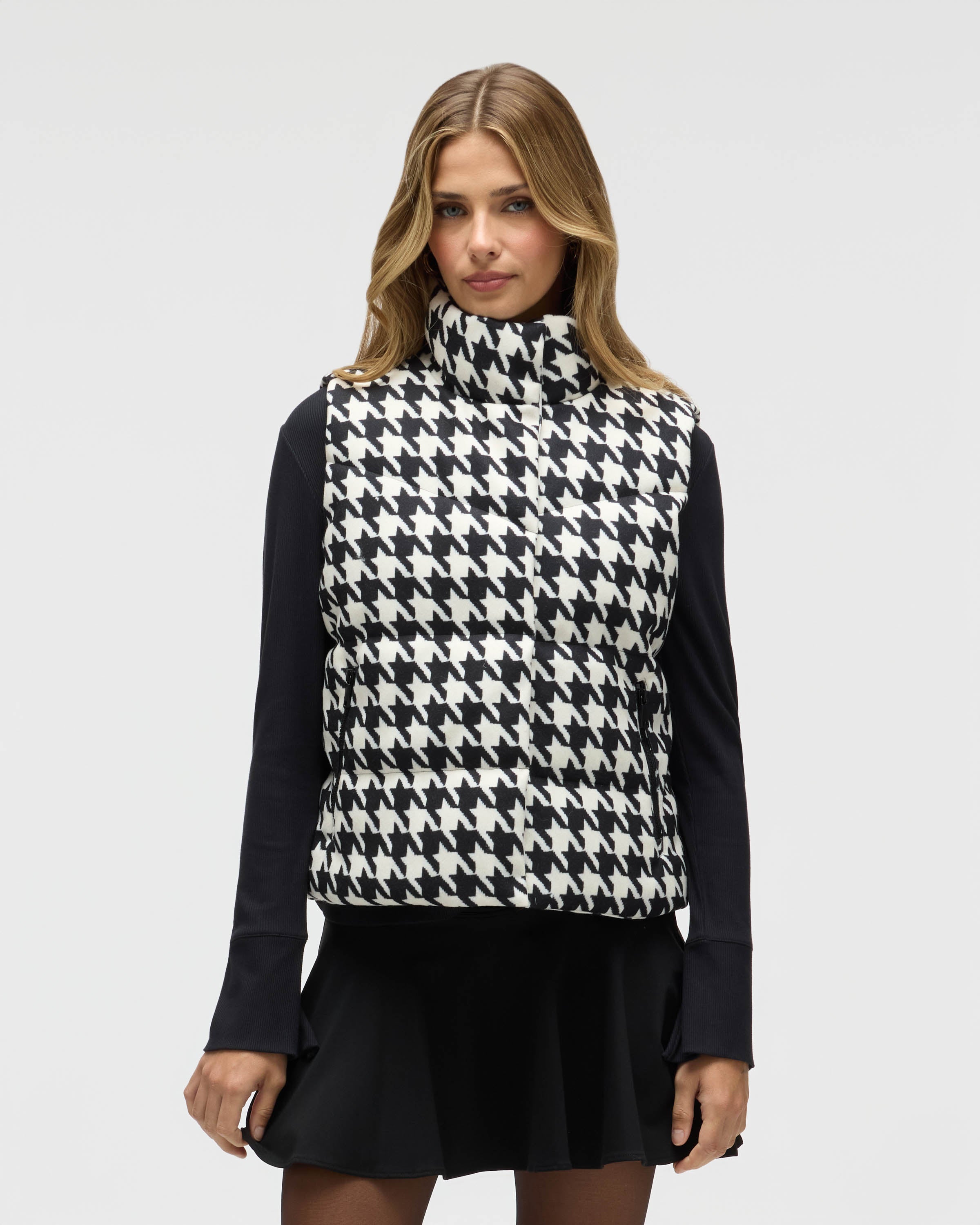 

Женская укороченная утепленная жилетка NVLT, Houndstooth