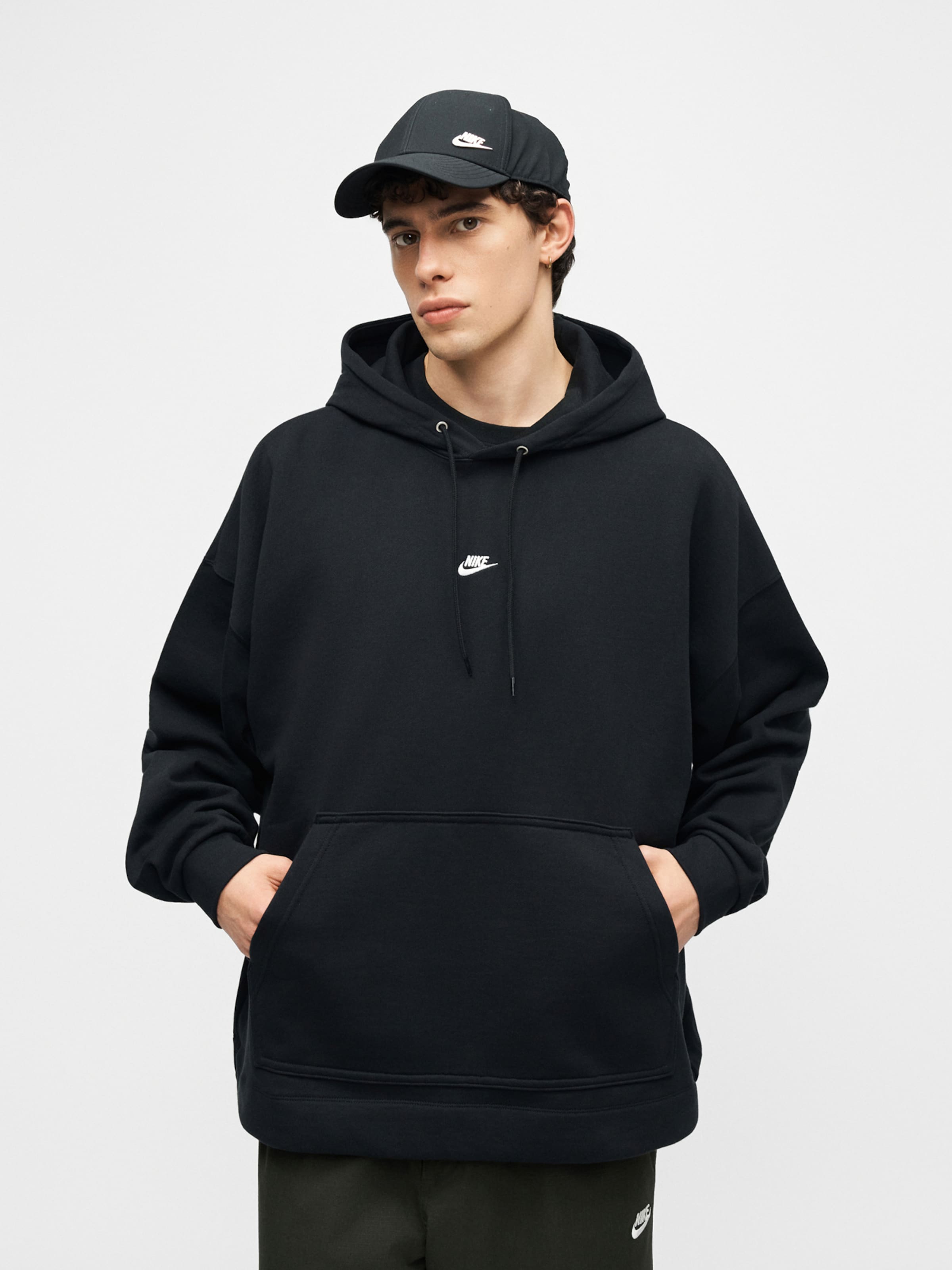 Nike Sportswear Толстовка 'CLUB' в черном цвете — фото 3