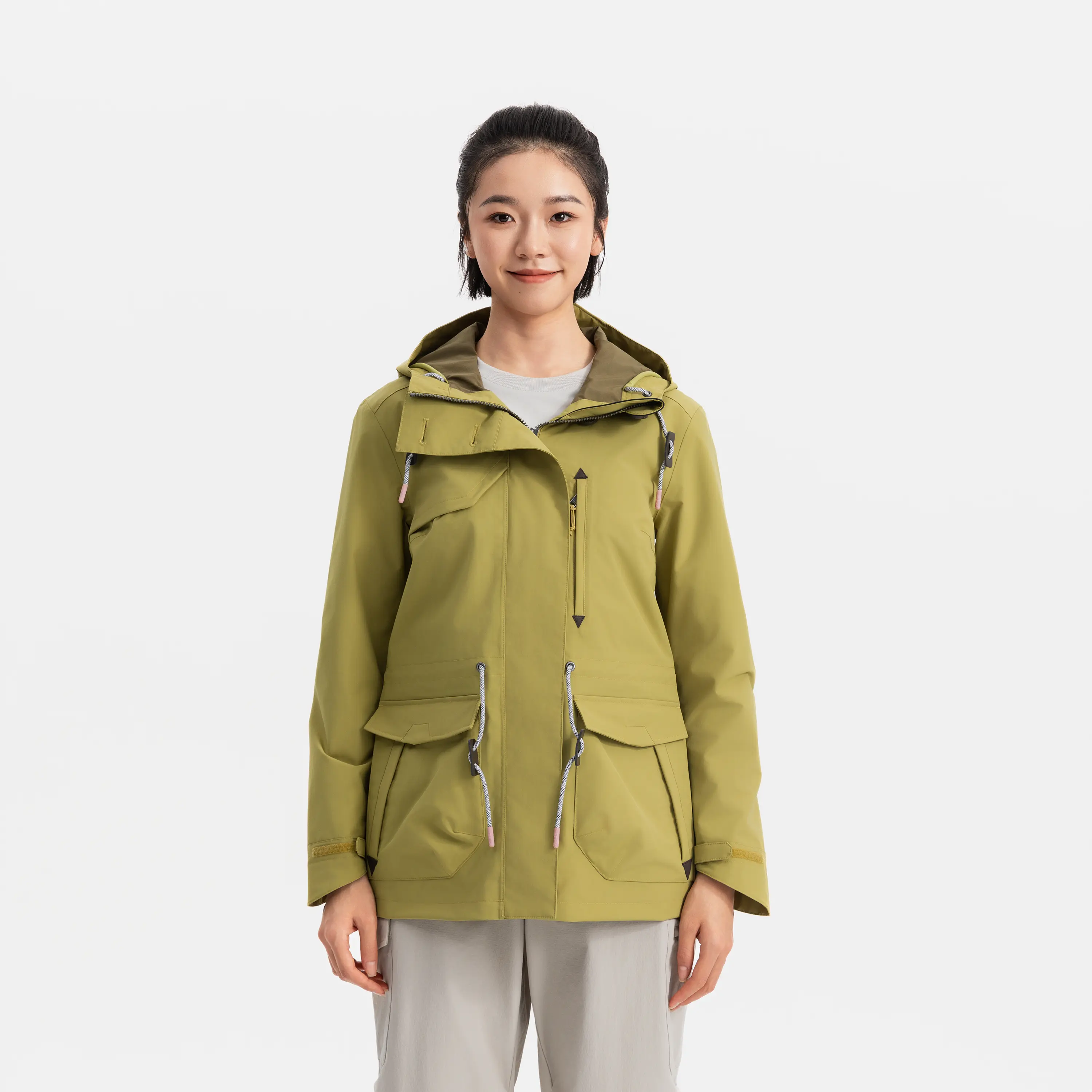 

Женская водонепроницаемая походная куртка Quechua NH900