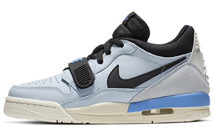 

Кроссовки Jordan Legacy 312 Low Pale Blue GS
