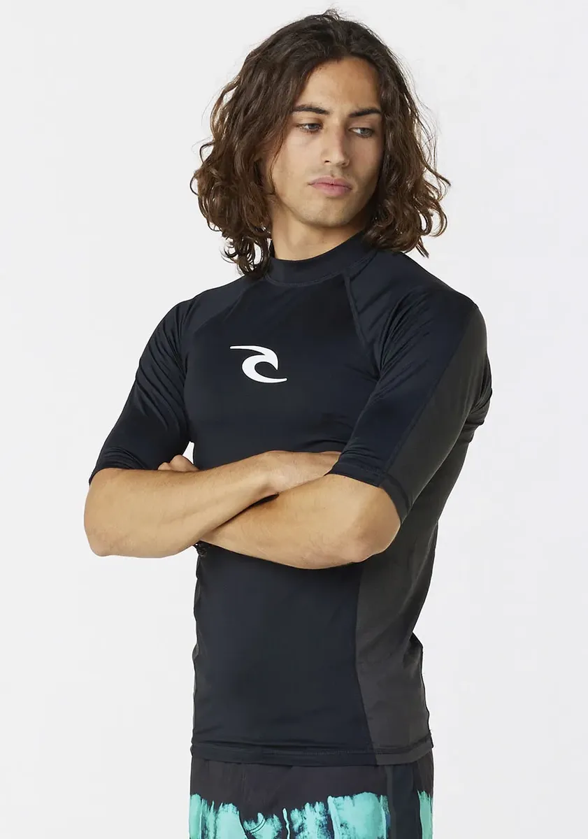 

Функциональная рубашка Rip Curl "WAVES UPF PERF S/S", черный