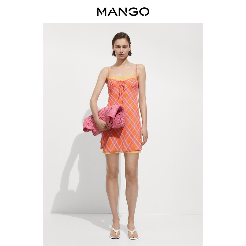 

Женское платье Mango атласное на тонких бретельках, оранжевый