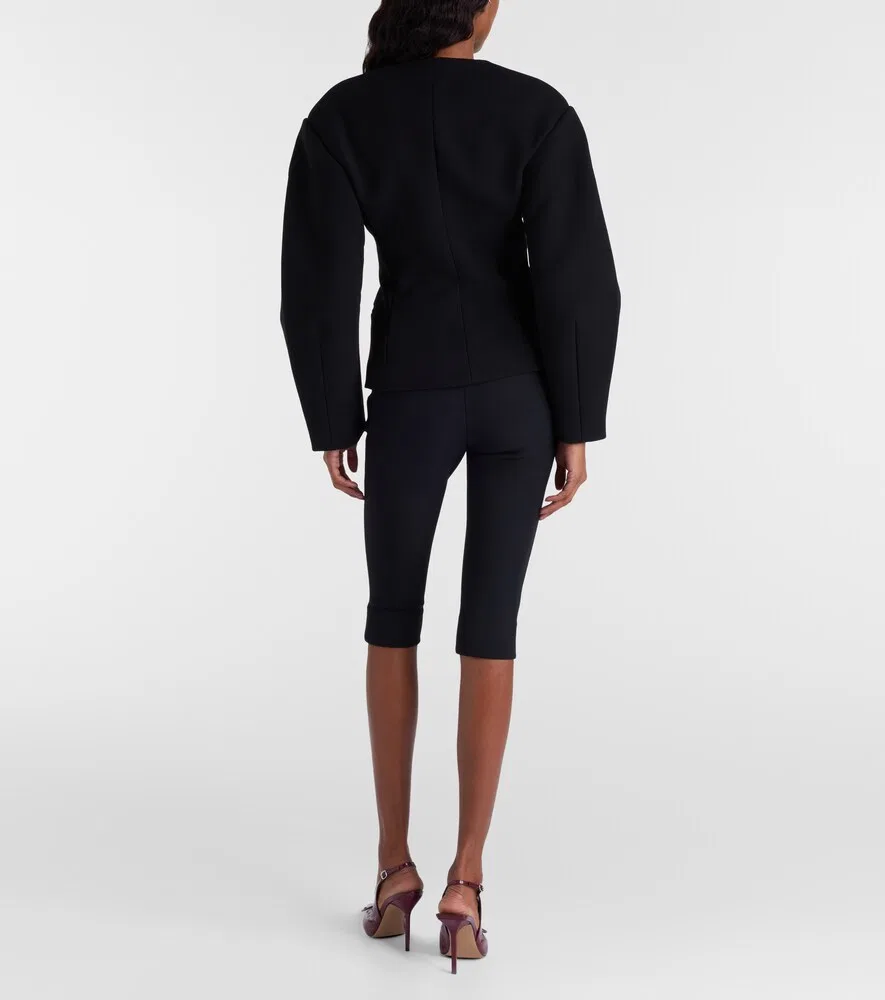 Брюки-капри с высокой посадкой Jacquemus, черный — фото 3