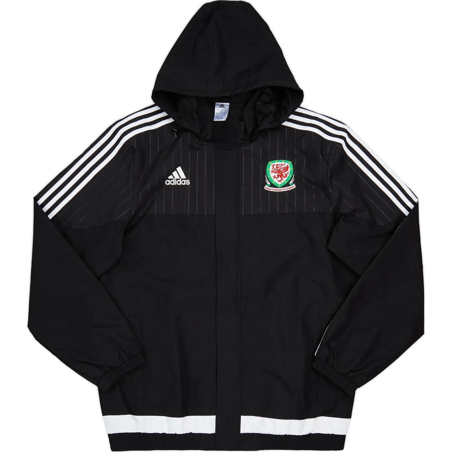 

Adidas Футболка мужская черная