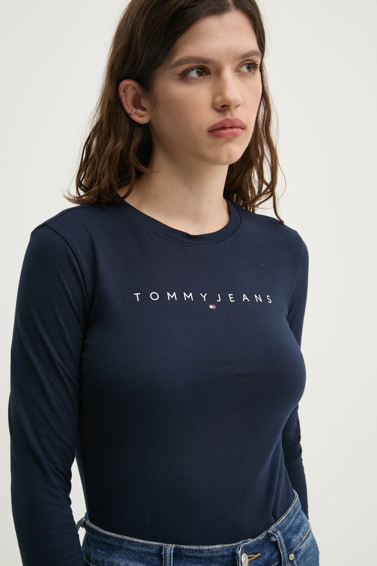 

Хлопковый топ с длинными рукавами Tommy Jeans, темно-синий
