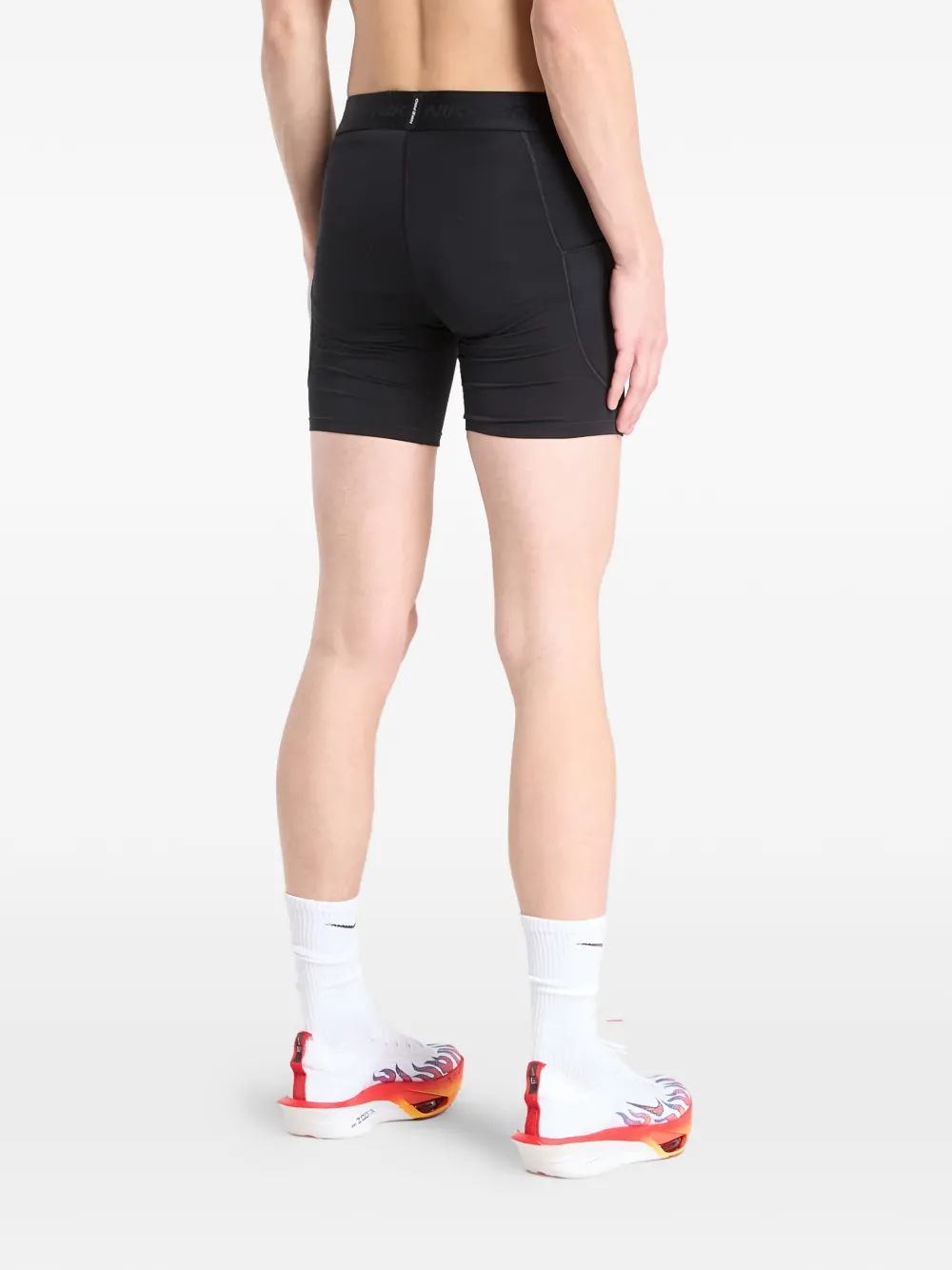 Шорты с фирменным логотипом на поясе Nike, черный — фото 2