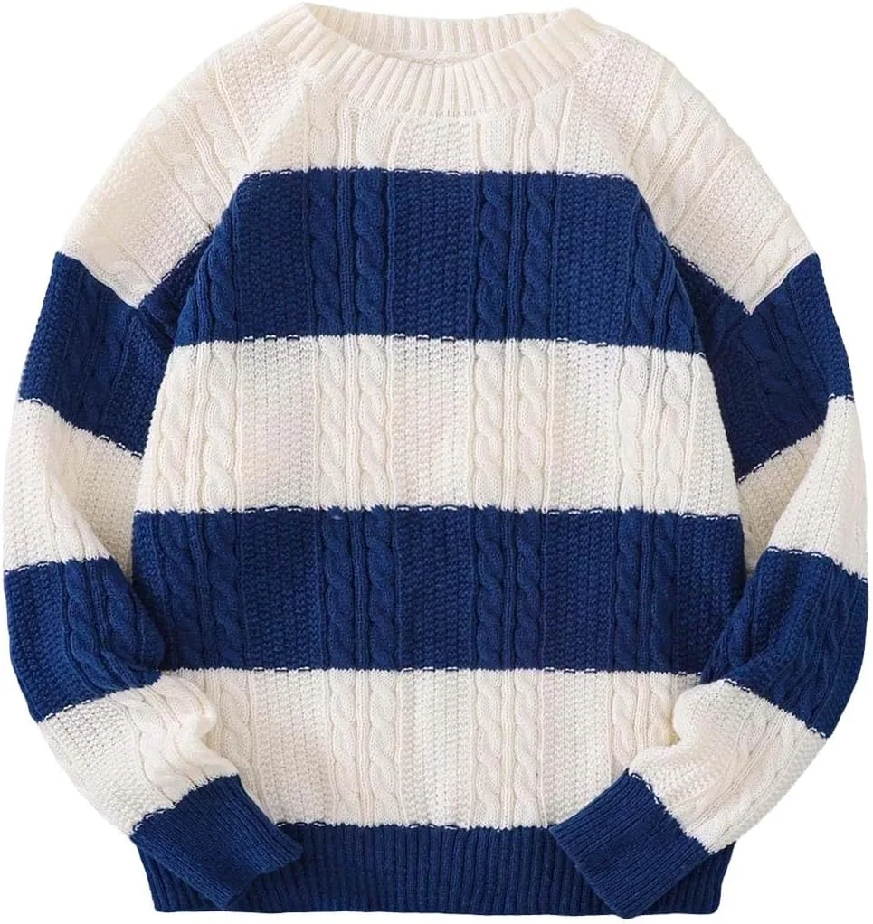 

Мужской свитер с полосками и фактурной вязкой