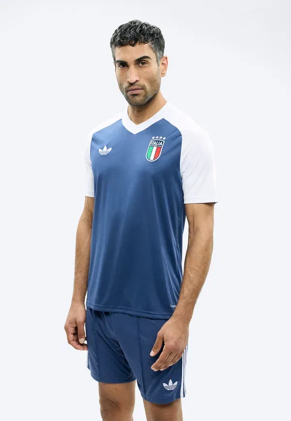 Футболка Adidas Originals Italy 26 away pre match national team wear, цвет ночной морской