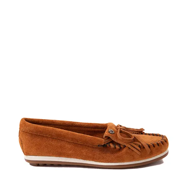 

Женская повседневная обувь Minnetonka Kilty Plus, коричневый