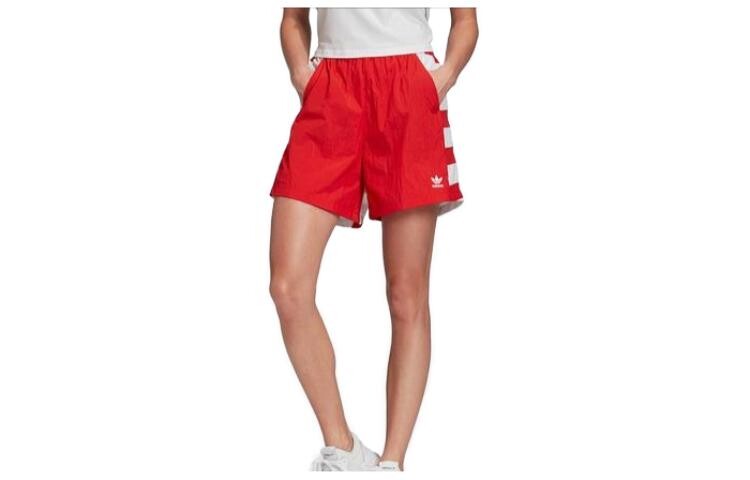 Повседневные шорты женские красные Adidas