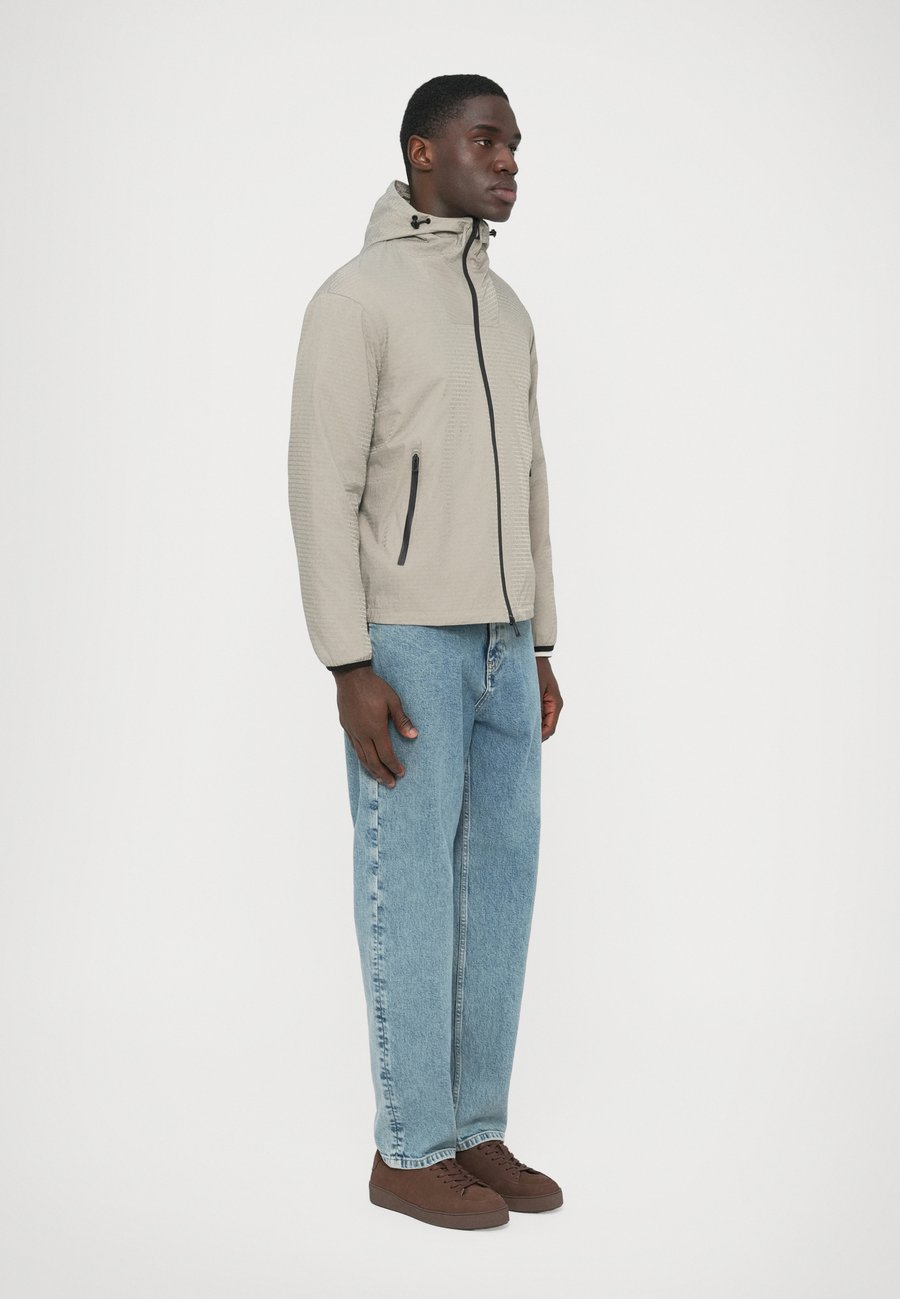 Куртка Emporio Armani BLOUSON JACKET, Mourning Dove/Grey — фото 4