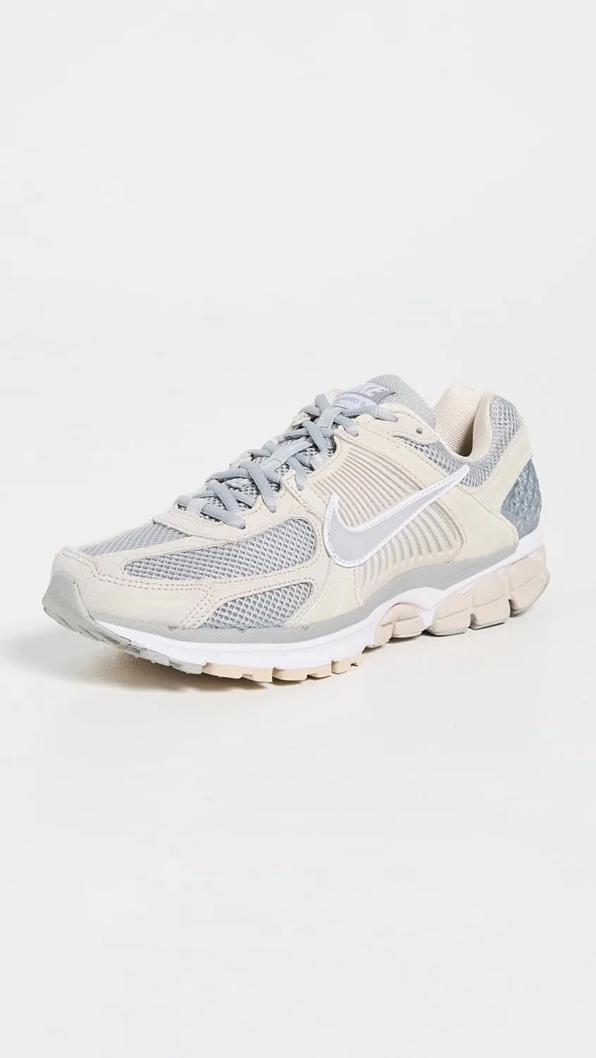 Кроссовки мужские Nike Zoom Vomero 5, Light Brown/Light Smoke Grey/White — фото 2