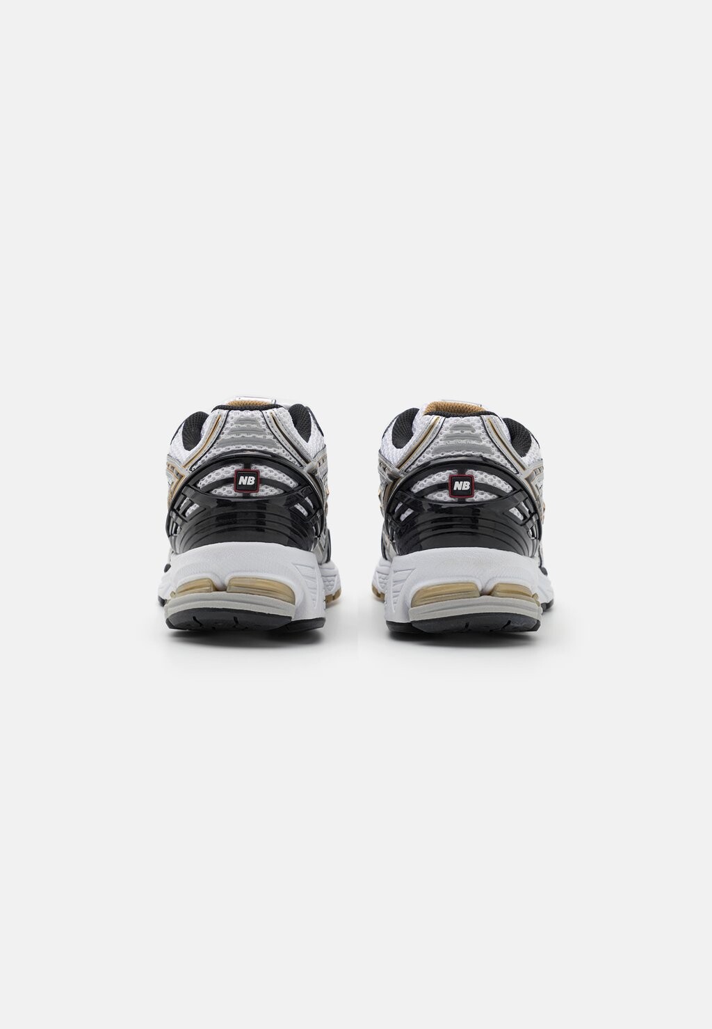 Низкие кроссовки 1906 Unisex New Balance, цвет metallic silver — фото 3