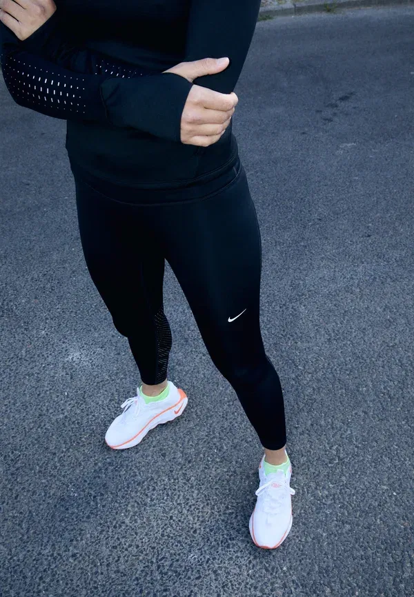 Тайтсы для бега Nike Performance, черный — фото 3