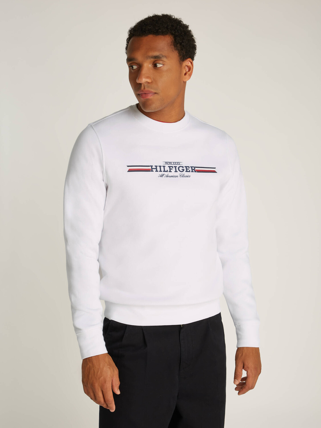 

Толстовка Tommy Hilfiger Regular Fit, белый