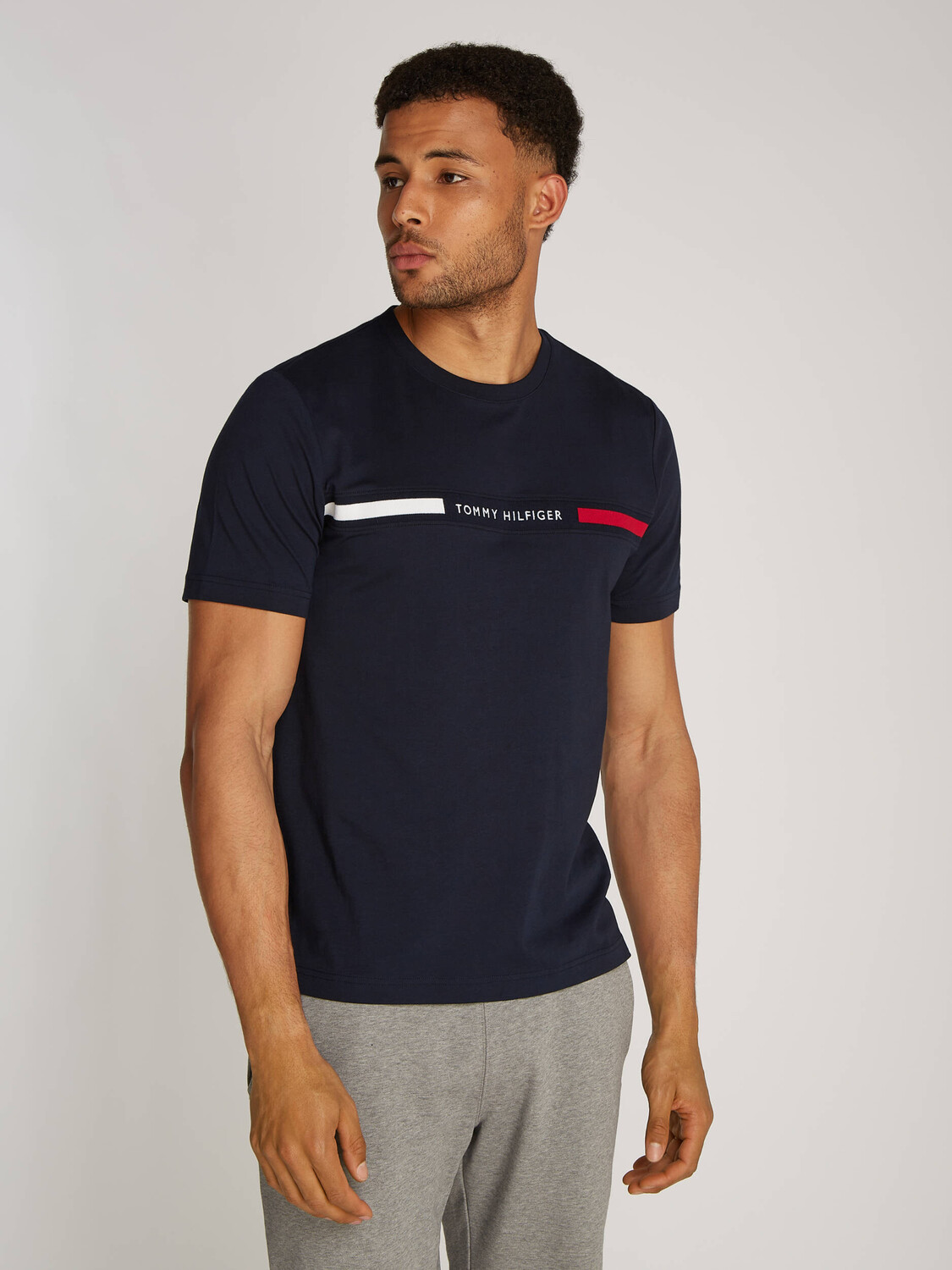 

Футболка Tommy Hilfiger Regular Fit, темно-синий