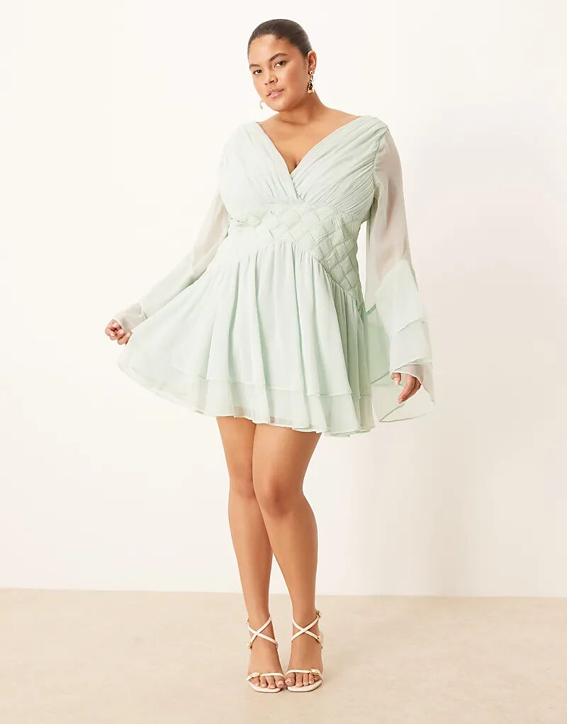 

Мини-платье ASOS DESIGN Curve с длинными рукавами и сетчатой отделкой на талии нежно-голубого цвета Asos Curve