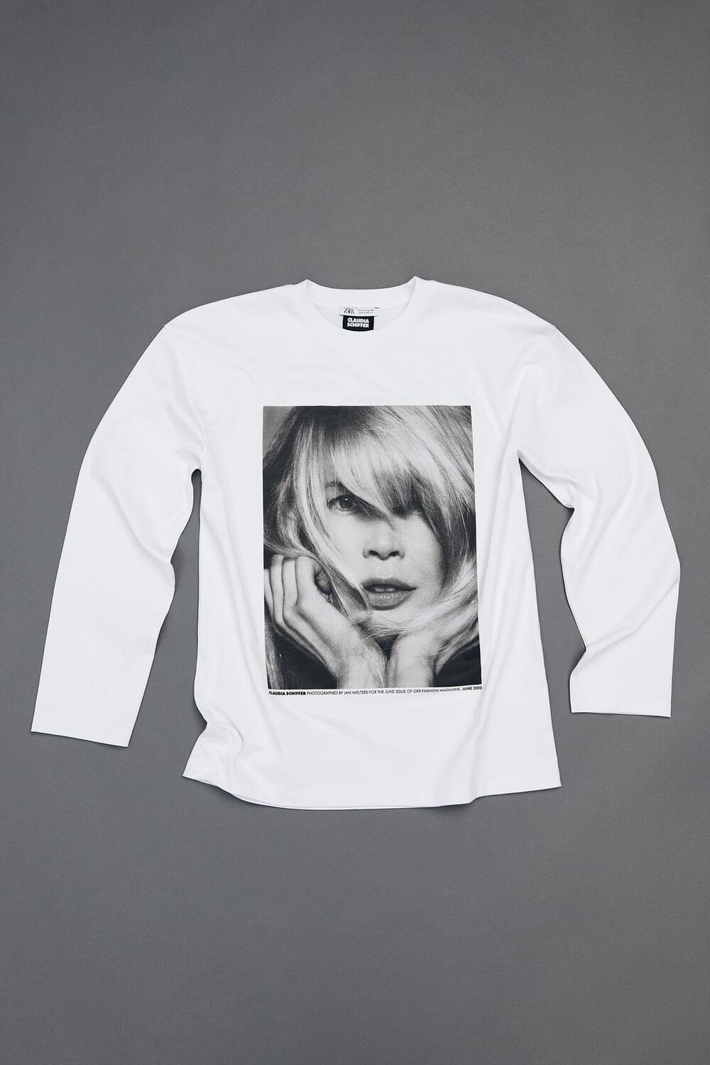 

Футболка claudia schiffer - фото джана велтерса по лицензии trunk archive ZARA, белый