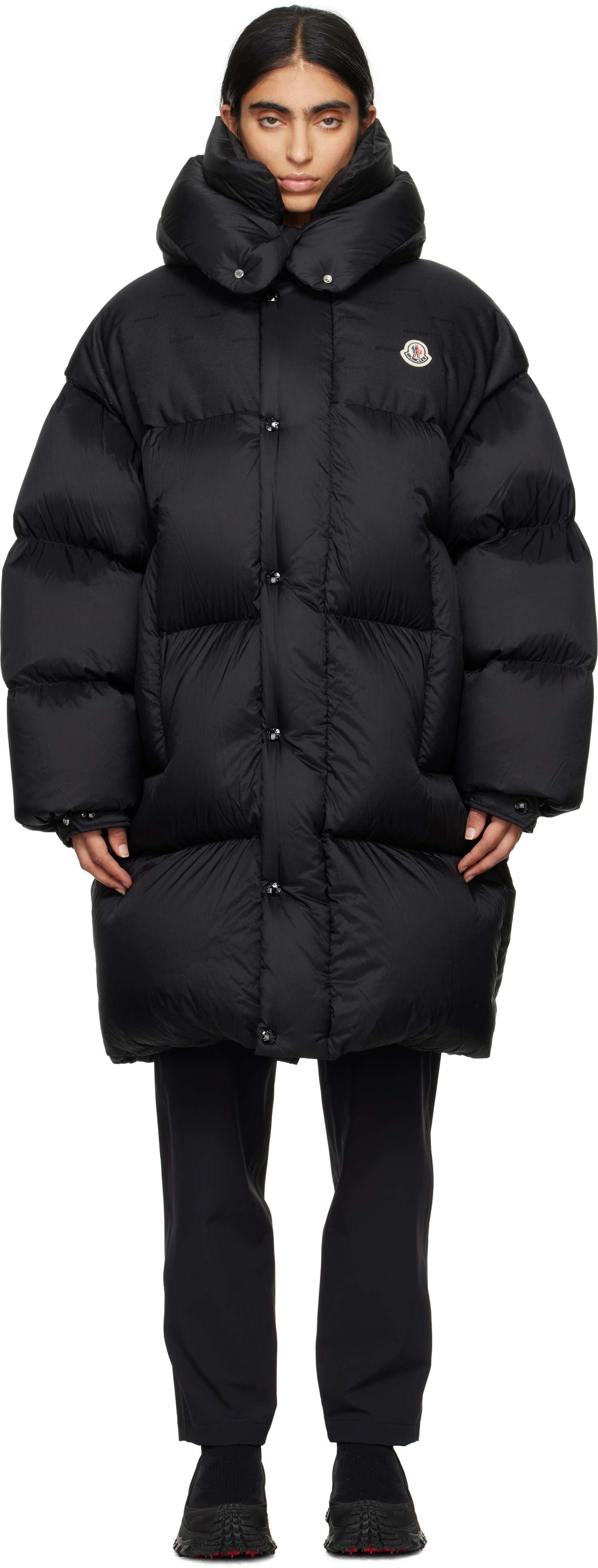 

Длинная куртка-пуховик Verone Moncler, черный