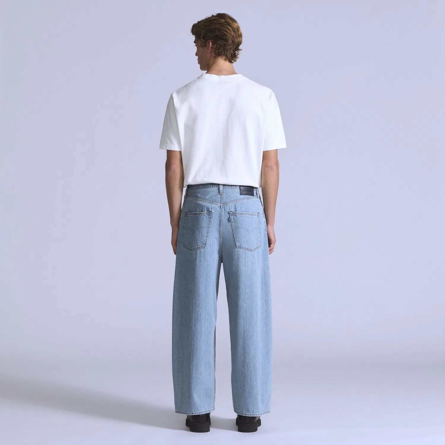 Мужские укороченные джинсы с широкими складками Levi's, Light Wash — фото 4