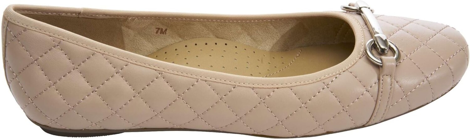Туфли на плоской подошве Vaneli Stacy, цвет Blush Nappa — фото 4
