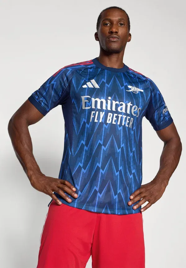 Футбольная форма Arsenal FC 25/26 выездная аутентичная Adidas Performance, цвет ночной индиго/матовое серебро — фото 4