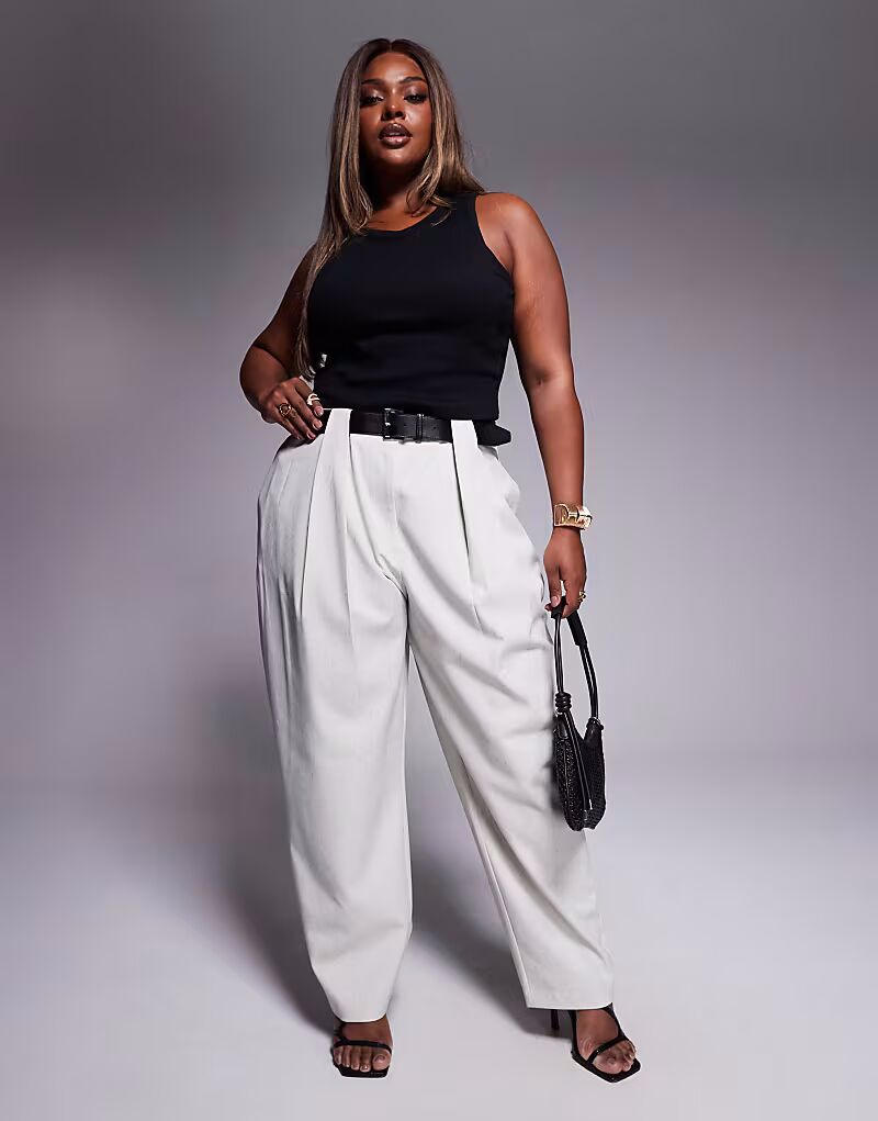 

Брюки-бочонки Curve с фактурной отделкой и поясом кремового цвета Asos Design