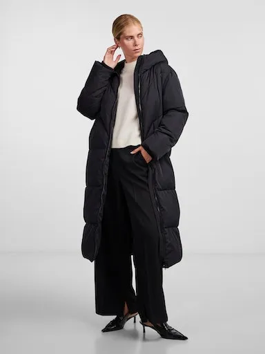 

Стеганое пальто Y.A.S "YASIRIMA LS LONG DOWN COAT S. NOOS", черный