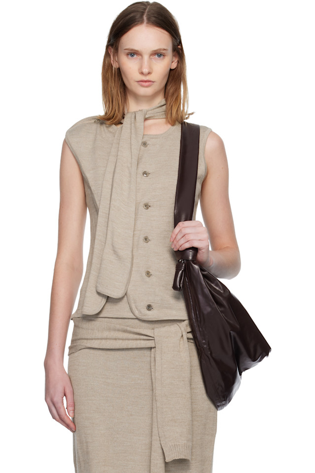 

Lemaire Бежевый асимметричный кардиган без рукавов