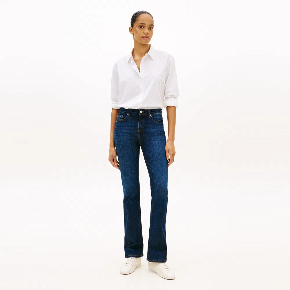Женская поплиновая рубашка с логотипом, белая, от Tommy Hilfiger Women — фото 3
