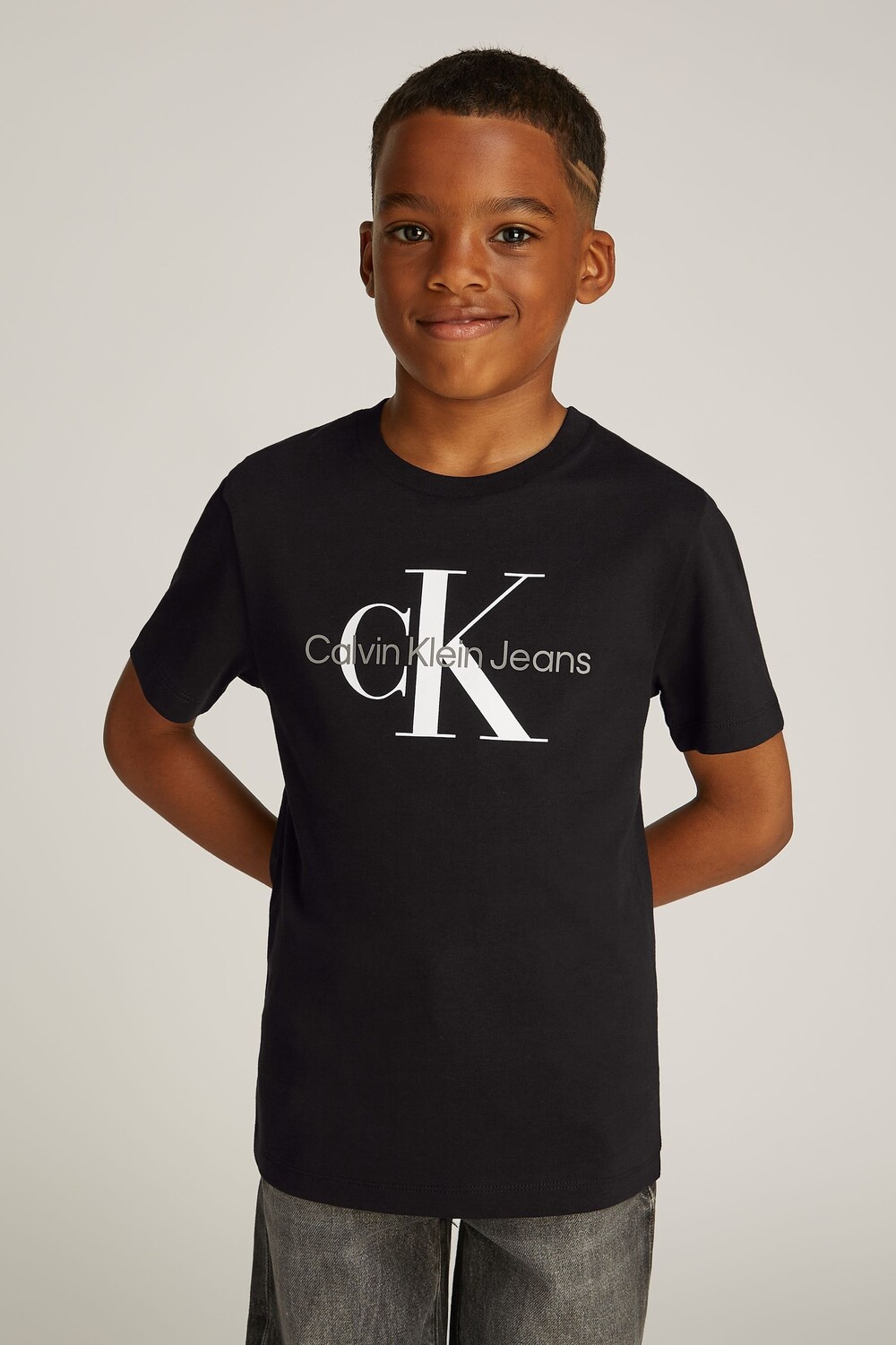 

Футболка с монограммой Calvin Klein, черный