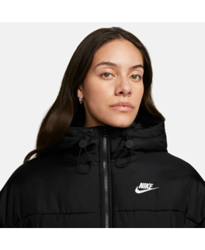 Женская куртка для активного отдыха, функциональный дизайн. Nike, черный — фото 4