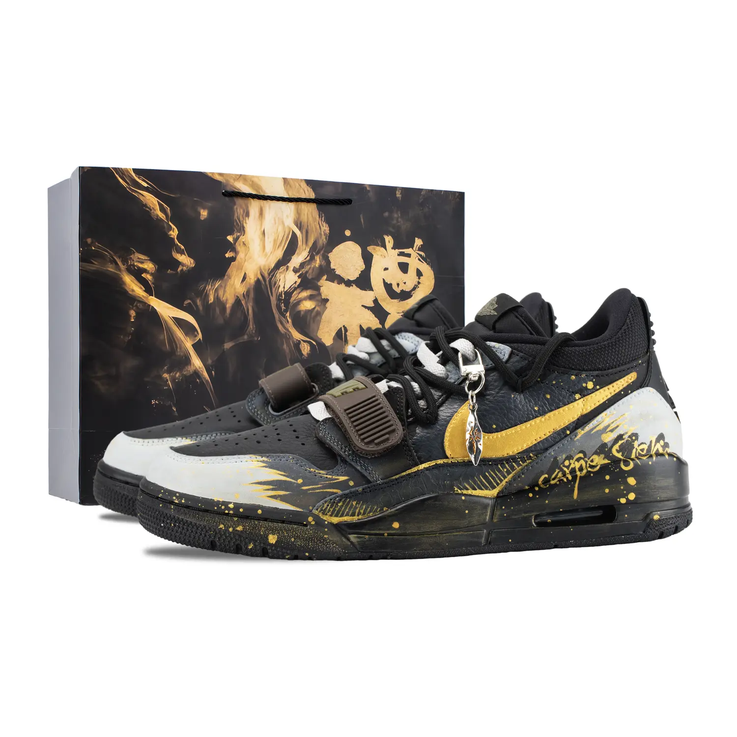 

Legacy 312 Dark Gold Rhapsody устойчивые к истиранию винтажные баскетбольные кроссовки мужские черные золотые Jordan, черный золотой Shopping Bag