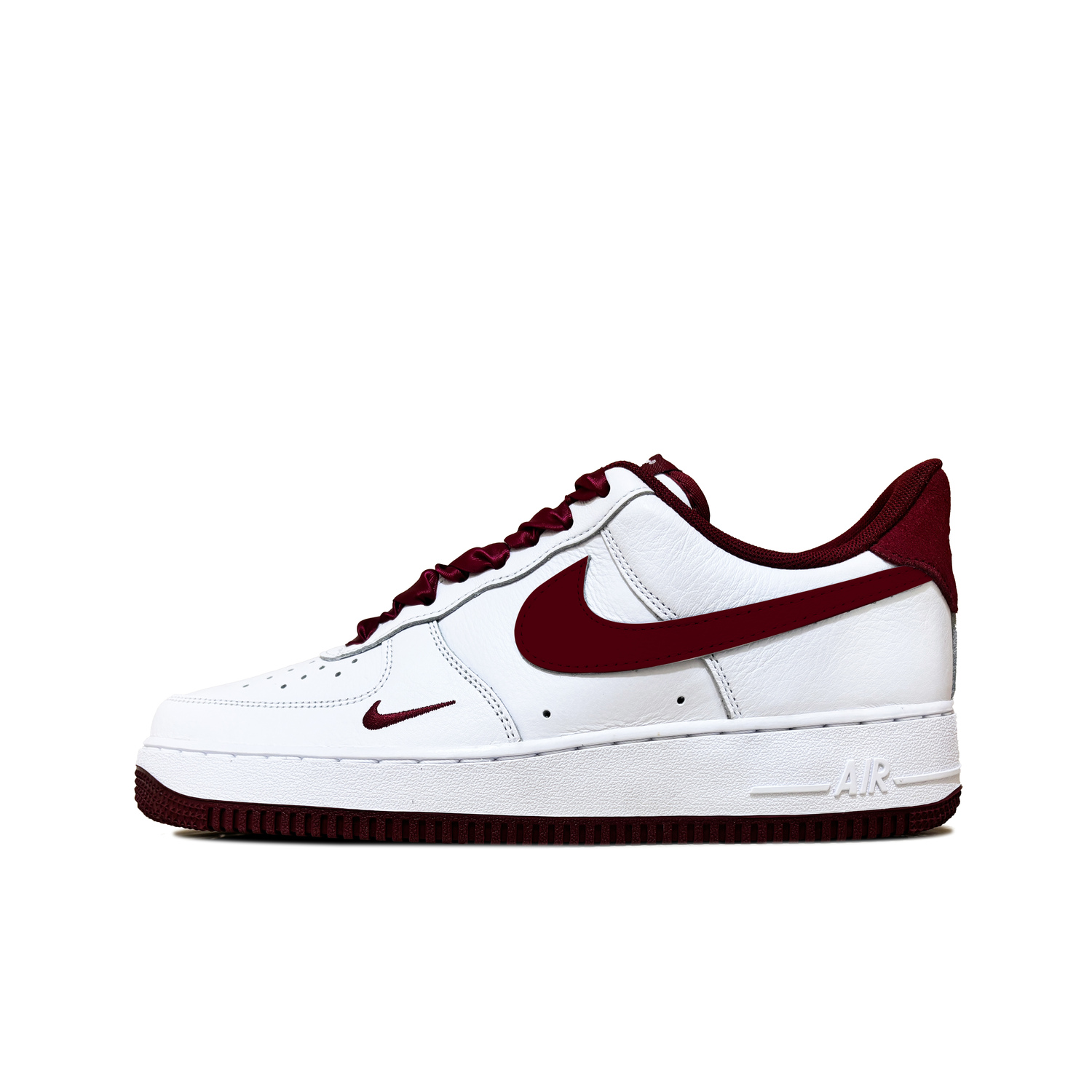 

Nike Air Force 1 Auspicious Snow Plum Blossom противоскользящие износостойкие низкие скейтерские кроссовки мужские красно-белые бело-красные, цвет White Red