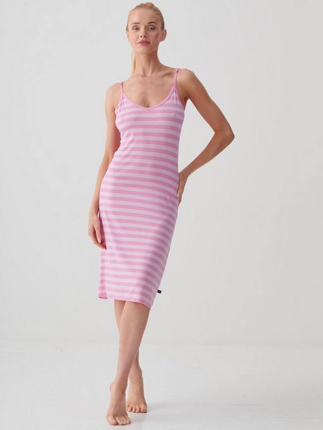 

Кремовое бамбуковое ночное платье на бретелях British Boxers, Pink