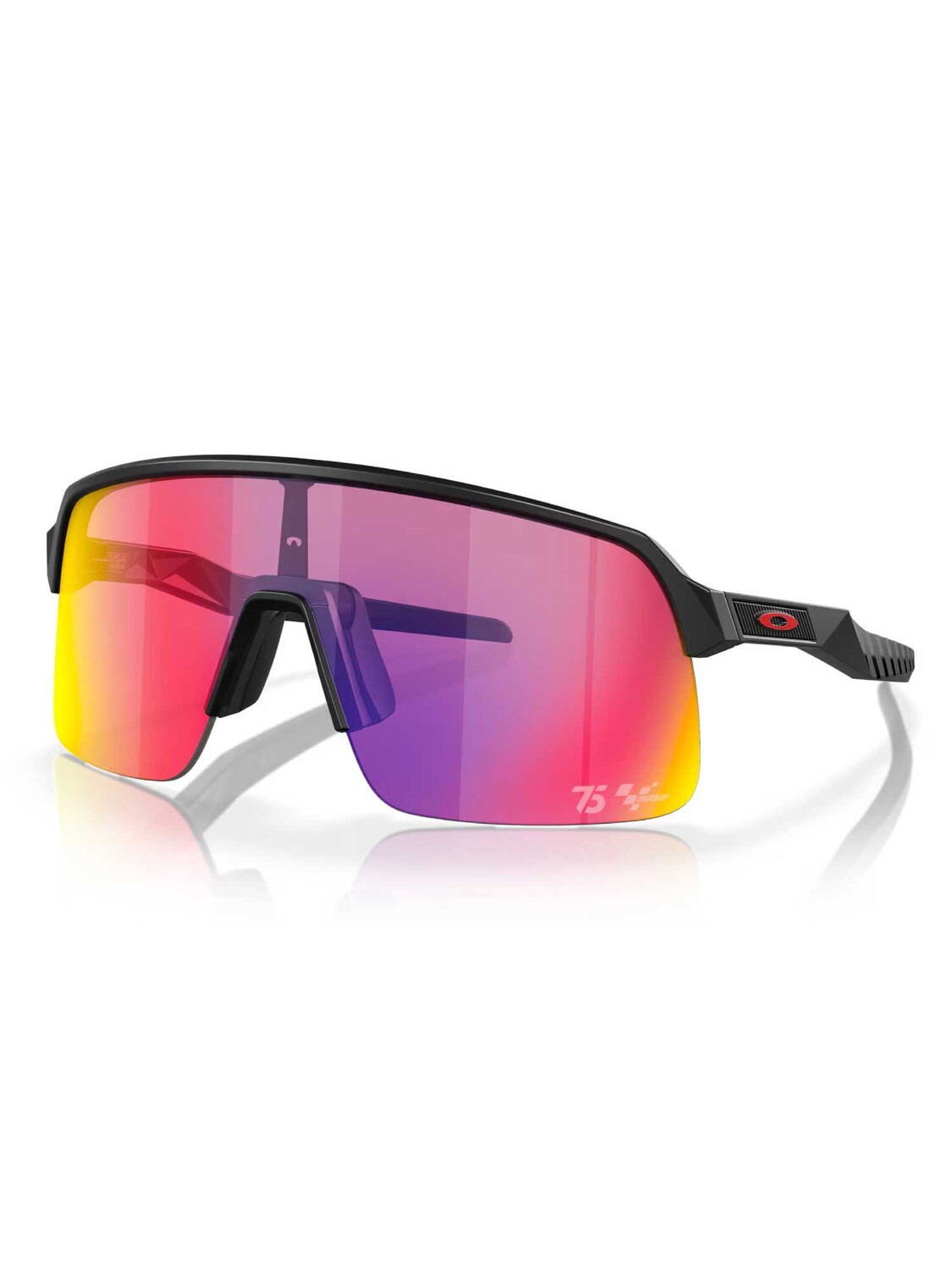 

Солнцезащитные очки Oakley SUTRO LITE, черный