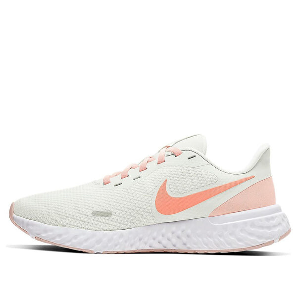 Революция кроссовок 5 Nike, зеленый
