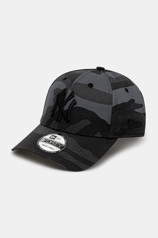 

Бейсболка New Era, серый