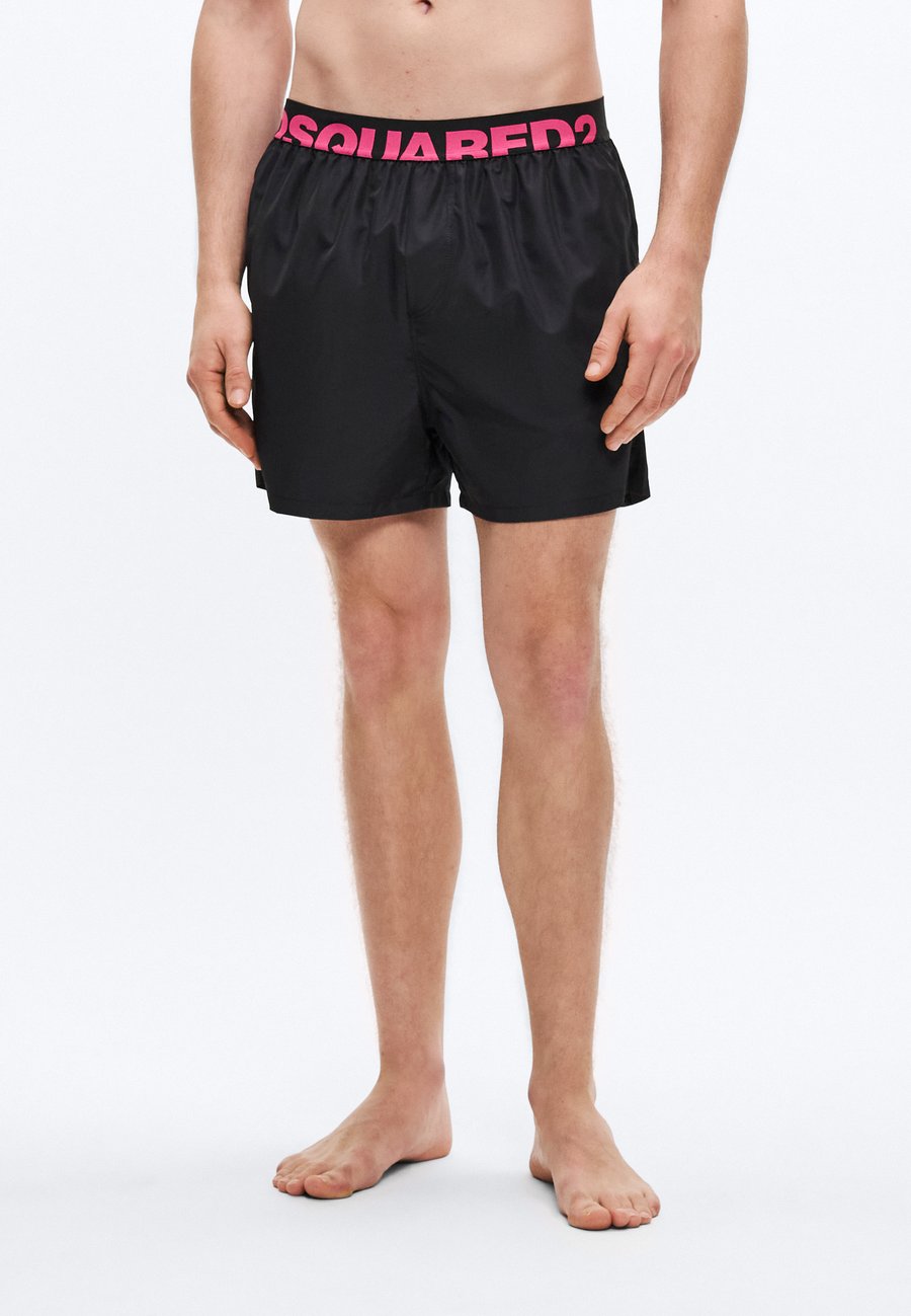 

Шорты для плавания Dsquared2 SUNSET CHASER LOGO MIDI, Black/Fuxia/Black, Черный, Шорты для плавания Dsquared2 SUNSET CHASER LOGO MIDI, Black/Fuxia/Black